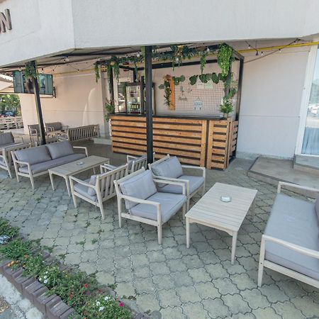 Hotel Proton Neptun Exterior foto