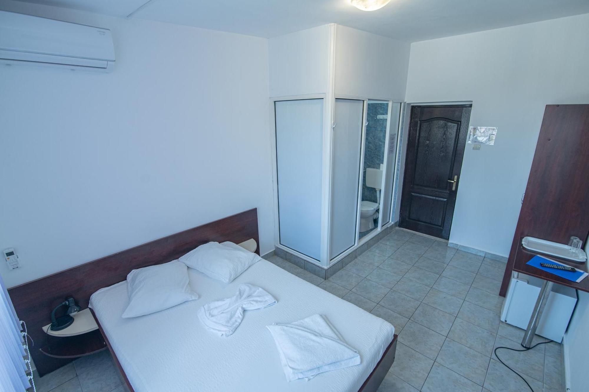 Hotel Proton Neptun Exterior foto